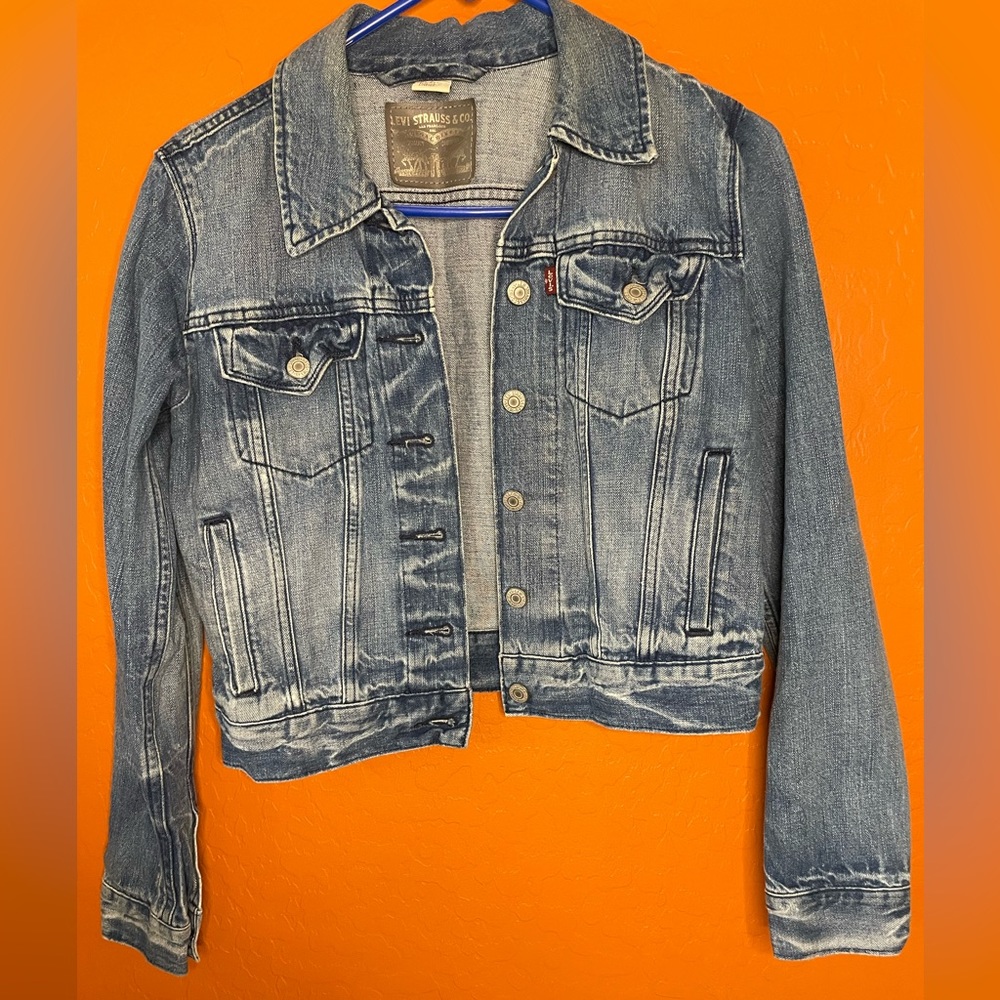 Levi’s denim jacket